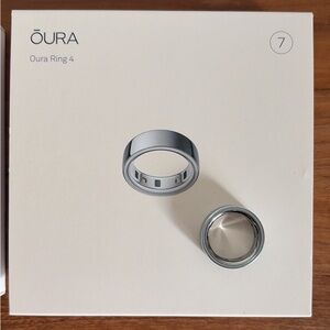 Oura Ring 4 - Size 7, Silver